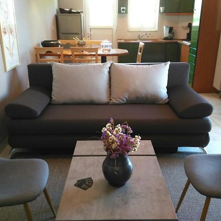 Theanthi Apartment Нафплион Екстериор снимка