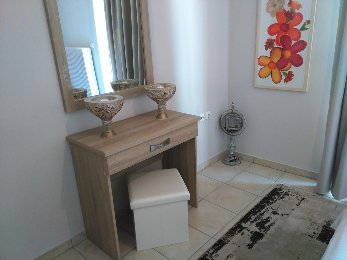 Theanthi Apartment Нафплион Екстериор снимка