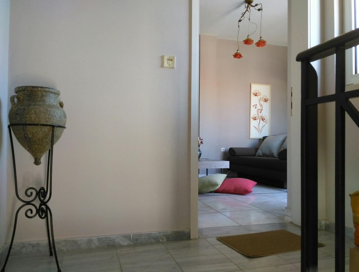 Theanthi Apartment Нафплион Екстериор снимка