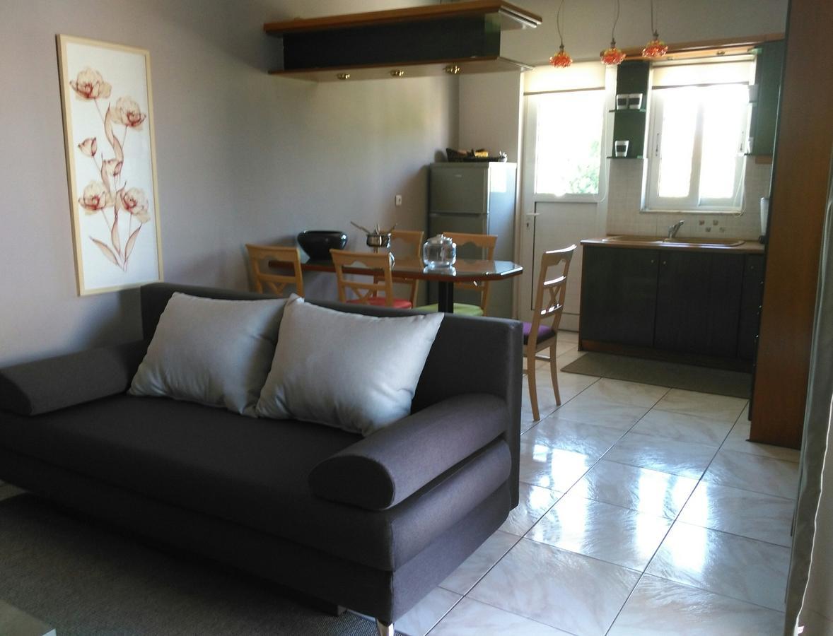 Theanthi Apartment Нафплион Екстериор снимка